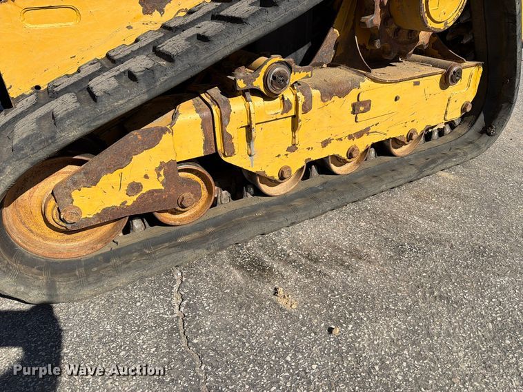 image for item FU8506 2018 Caterpillar 239D tracked skid steer loader