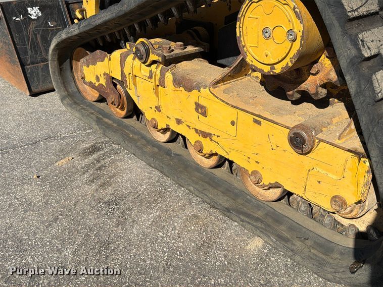 image for item FU8506 2018 Caterpillar 239D tracked skid steer loader