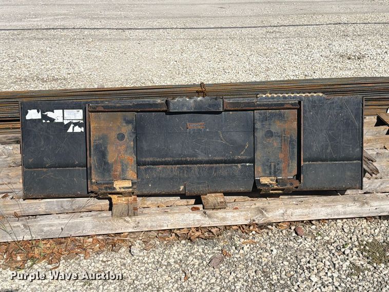 image for item FU8506 2018 Caterpillar 239D tracked skid steer loader