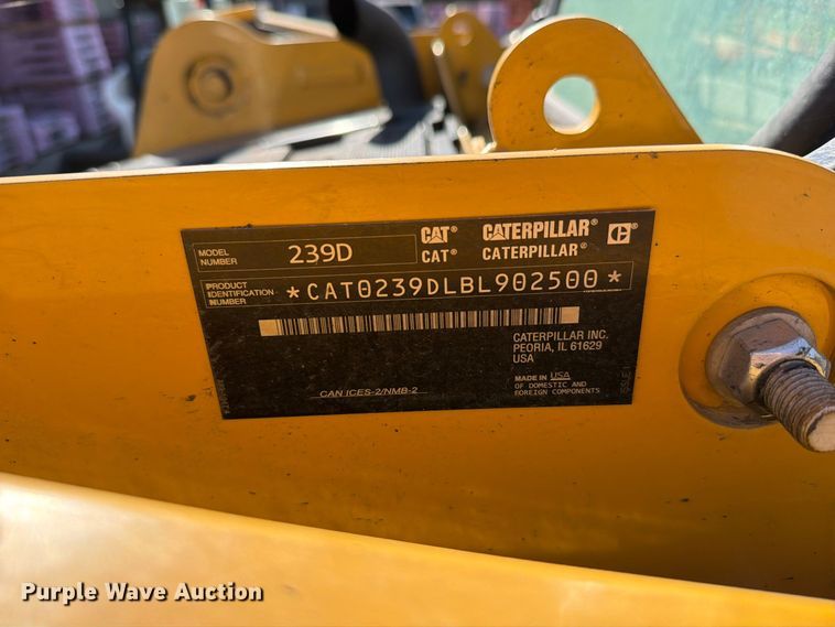 image for item FU8506 2018 Caterpillar 239D tracked skid steer loader