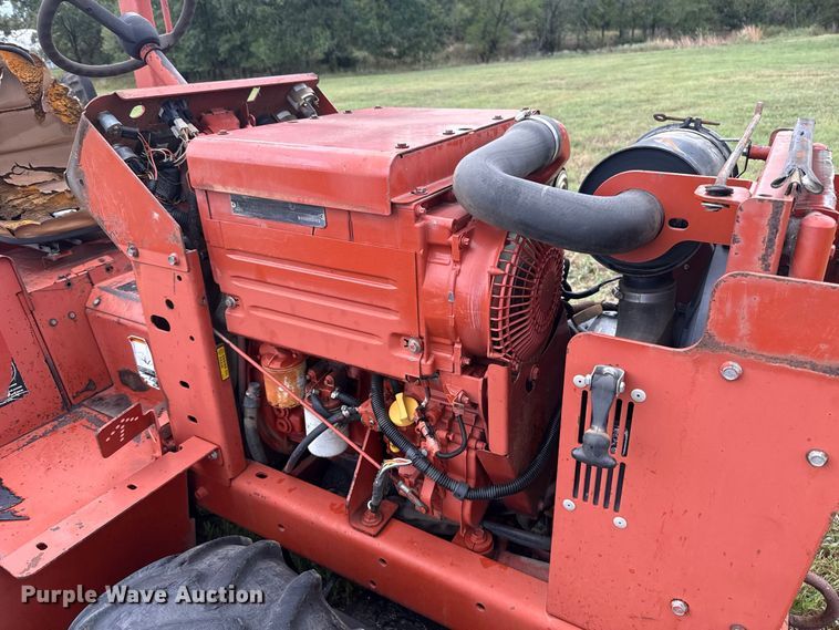 image for item FV2012 2004 Ditch Witch 3700DD trencher
