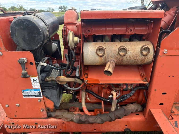 image for item FV2012 2004 Ditch Witch 3700DD trencher