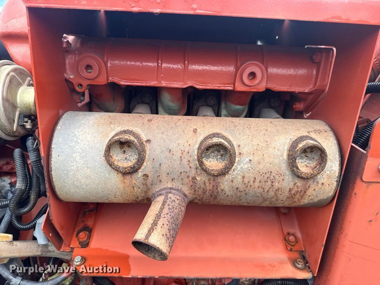 image for item FV2012 2004 Ditch Witch 3700DD trencher