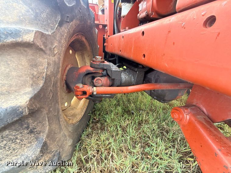 image for item FV2012 2004 Ditch Witch 3700DD trencher