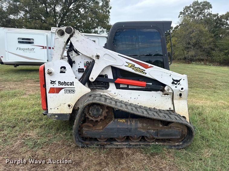image for item FV2014 2018 Bobcat T650 tracked skid steer loader