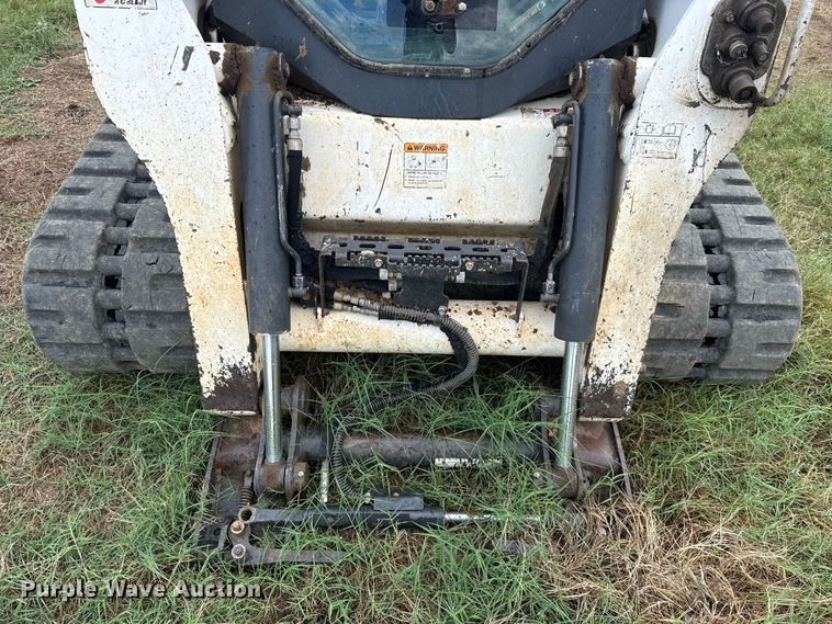 image for item FV2014 2018 Bobcat T650 tracked skid steer loader