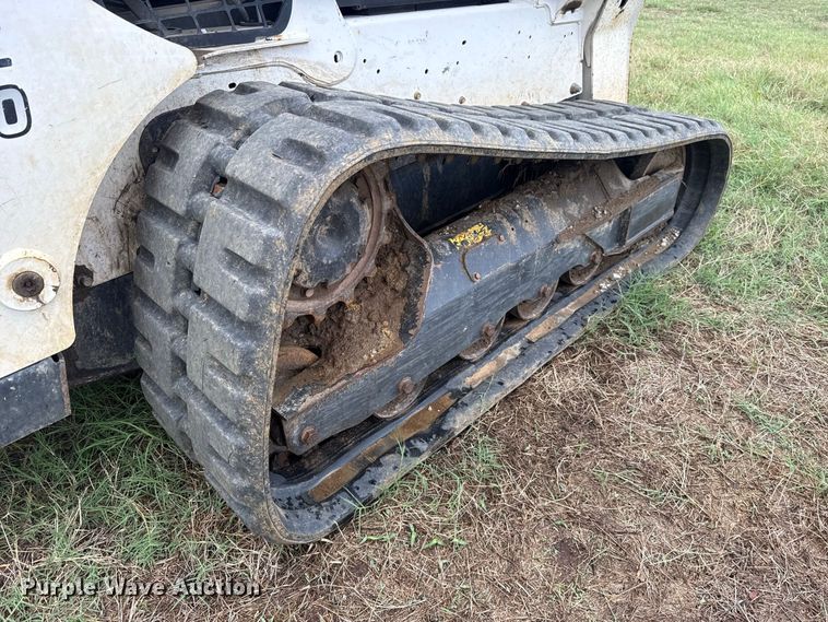 image for item FV2014 2018 Bobcat T650 tracked skid steer loader