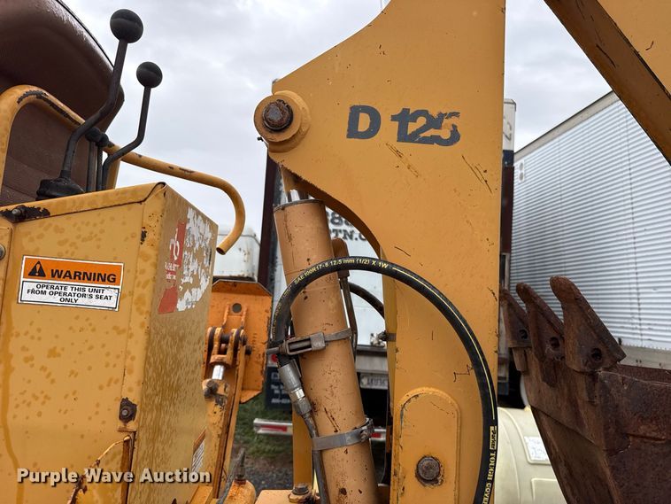 image for item FV2028 1999 Case 560 trencher