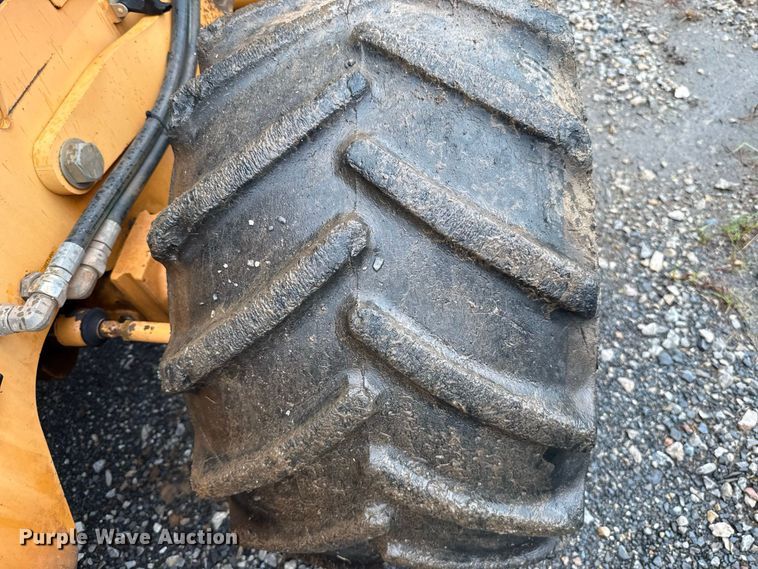 image for item FV2028 1999 Case 560 trencher