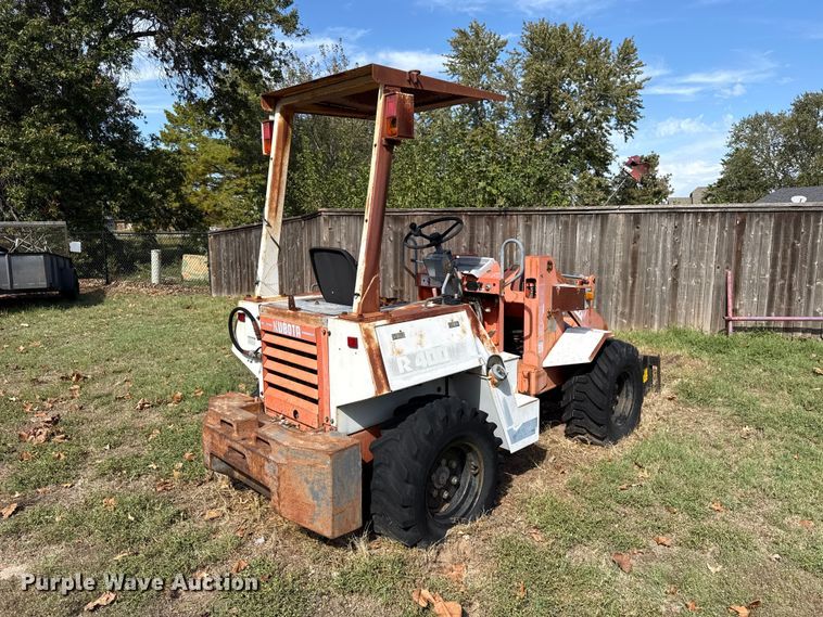 image for item FV2041 Kubota R-400 wheel loader