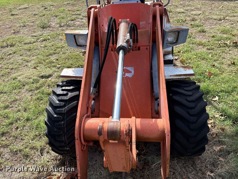image for item FV2041 Kubota R-400 wheel loader