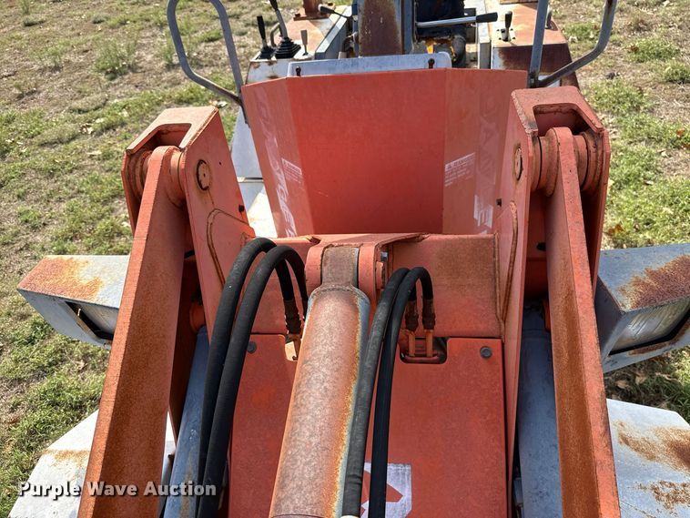 image for item FV2041 Kubota R-400 wheel loader