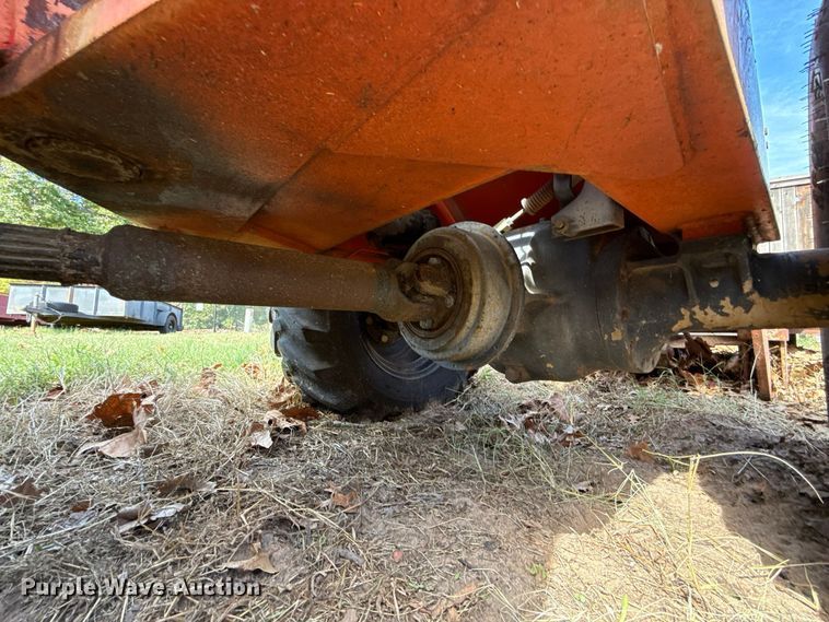 image for item FV2041 Kubota R-400 wheel loader