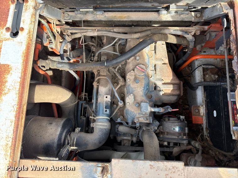 image for item FV2041 Kubota R-400 wheel loader