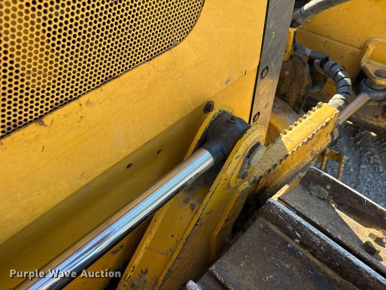 2003 John Deere 650H LT