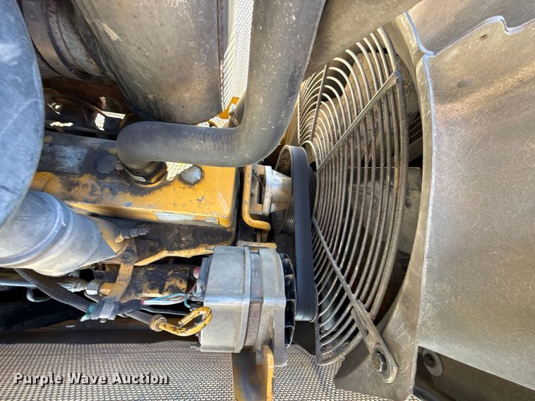 2003 John Deere 650H LT