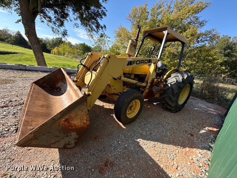 image for item FV2116 Ford 545D industrial tractor