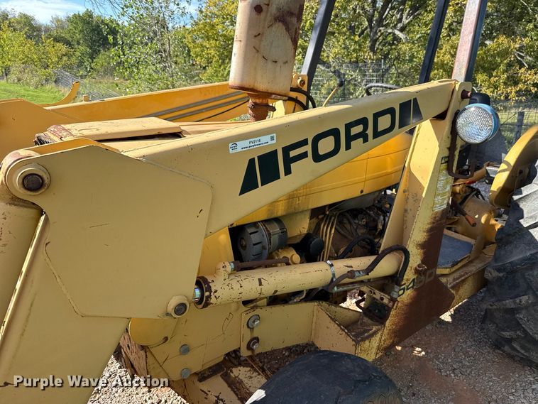 image for item FV2116 Ford 545D industrial tractor