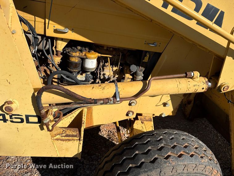 image for item FV2116 Ford 545D industrial tractor