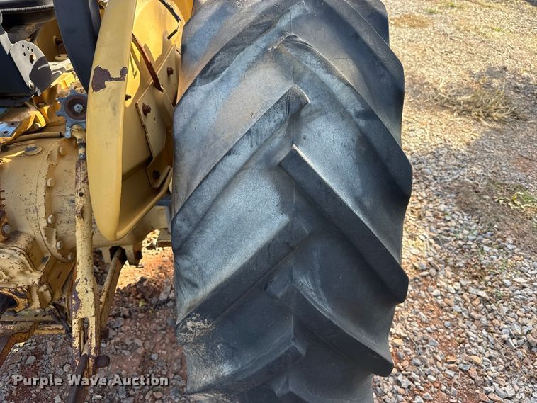 image for item FV2116 Ford 545D industrial tractor