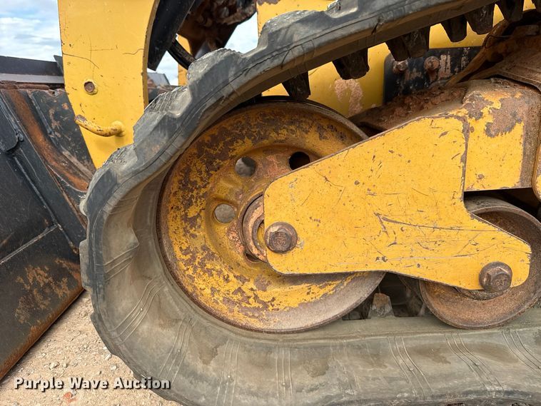image for item FV2118 2019 Caterpillar 289D3 tracked skid steer loader