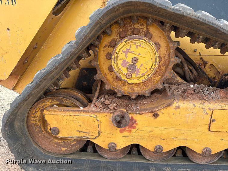 image for item FV2118 2019 Caterpillar 289D3 tracked skid steer loader