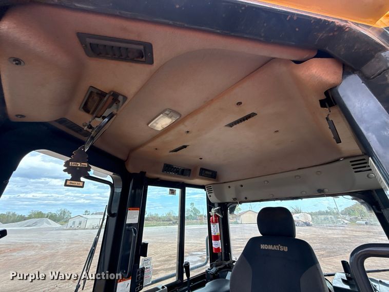 image for item FV2119 2022 Komatsu D61EXi-24 dozer