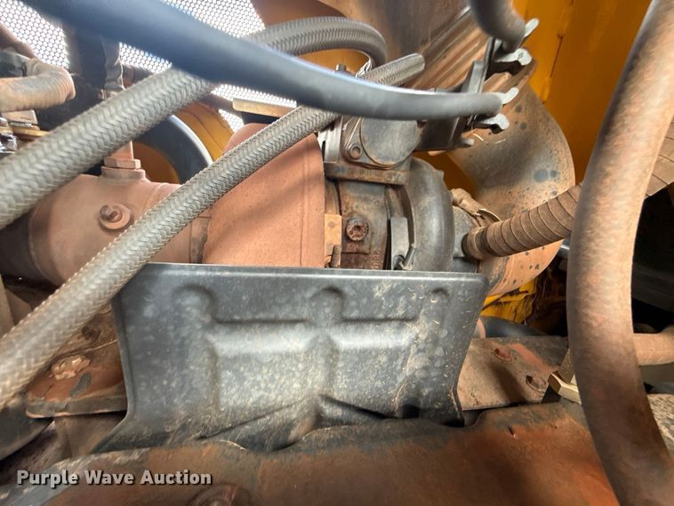 image for item FV2119 2022 Komatsu D61EXi-24 dozer