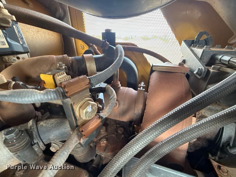 image for item FV2119 2022 Komatsu D61EXi-24 dozer