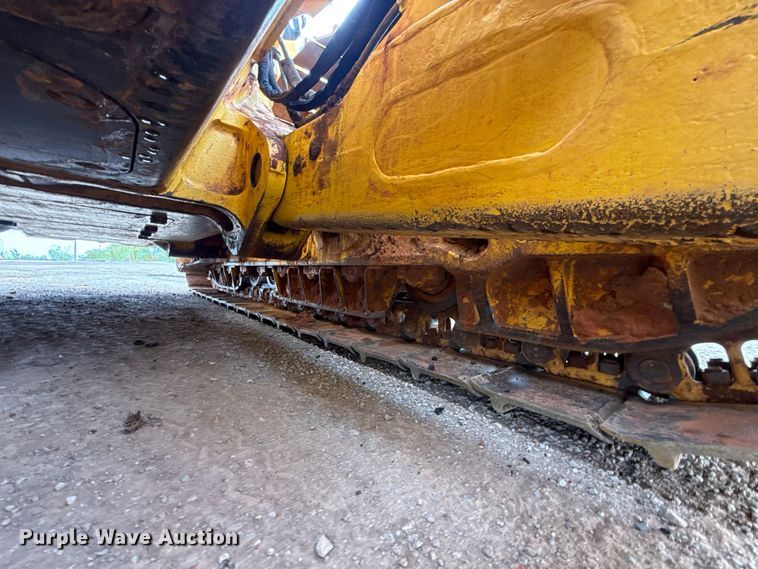 image for item FV2119 2022 Komatsu D61EXi-24 dozer