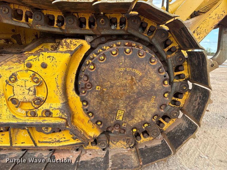 image for item FV2119 2022 Komatsu D61EXi-24 dozer