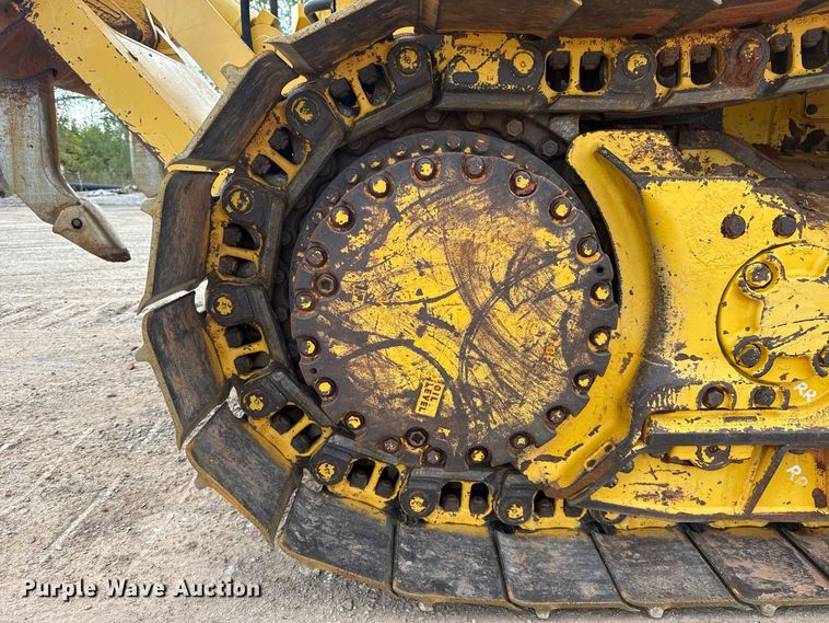 image for item FV2119 2022 Komatsu D61EXi-24 dozer