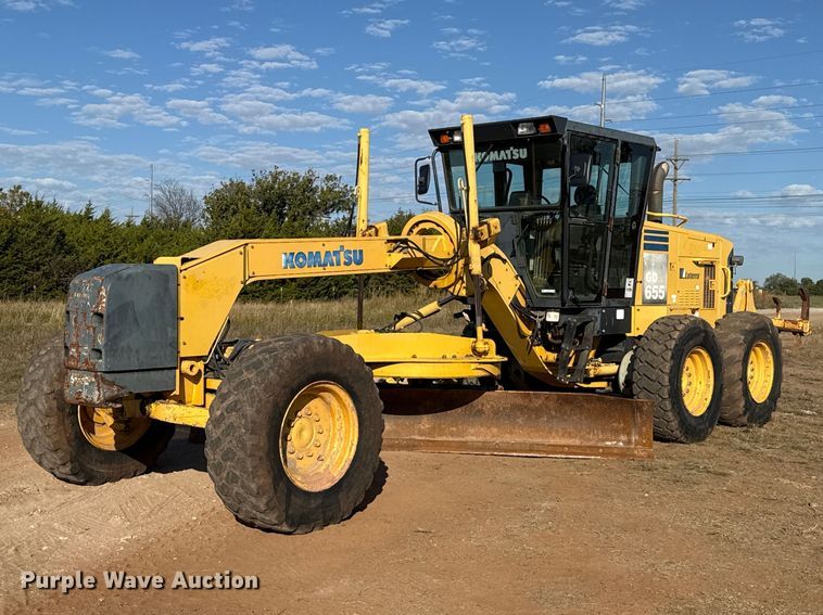 image for item FV2120 2006 Komatsu GD655-3C motor grader