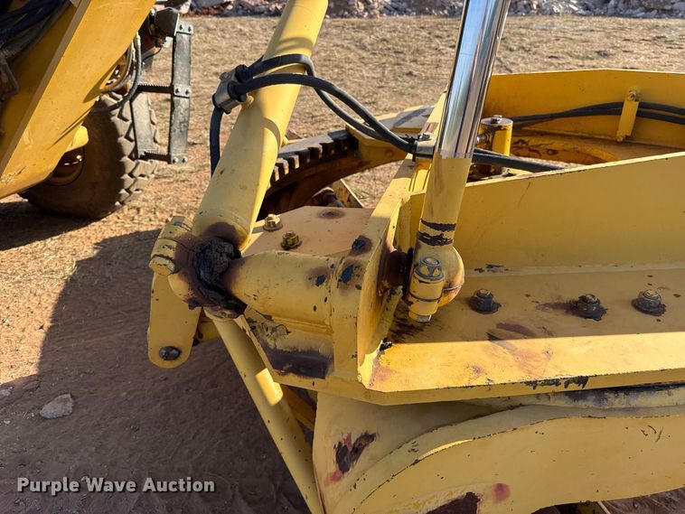 image for item FV2120 2006 Komatsu GD655-3C motor grader