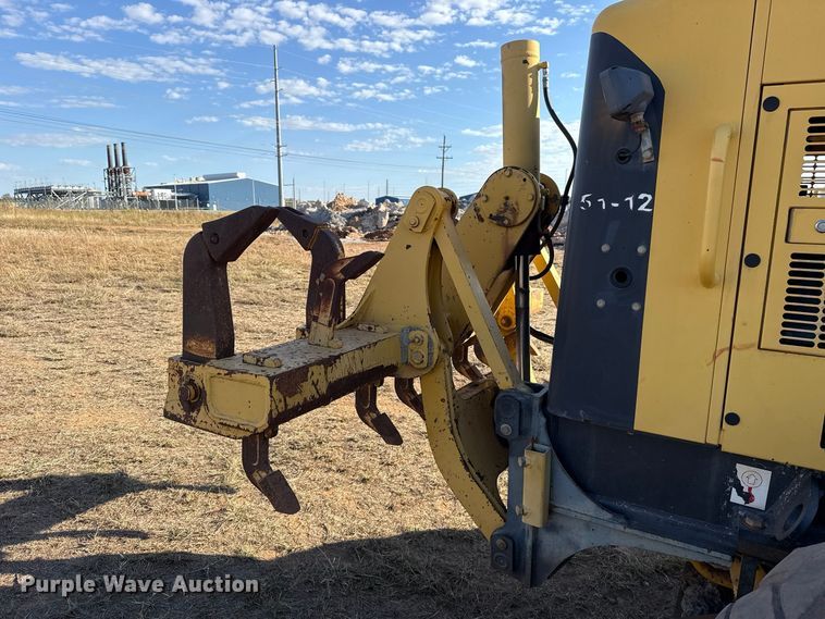 image for item FV2120 2006 Komatsu GD655-3C motor grader