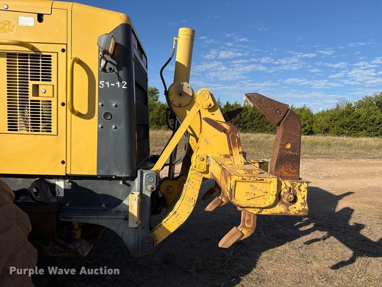 image for item FV2120 2006 Komatsu GD655-3C motor grader