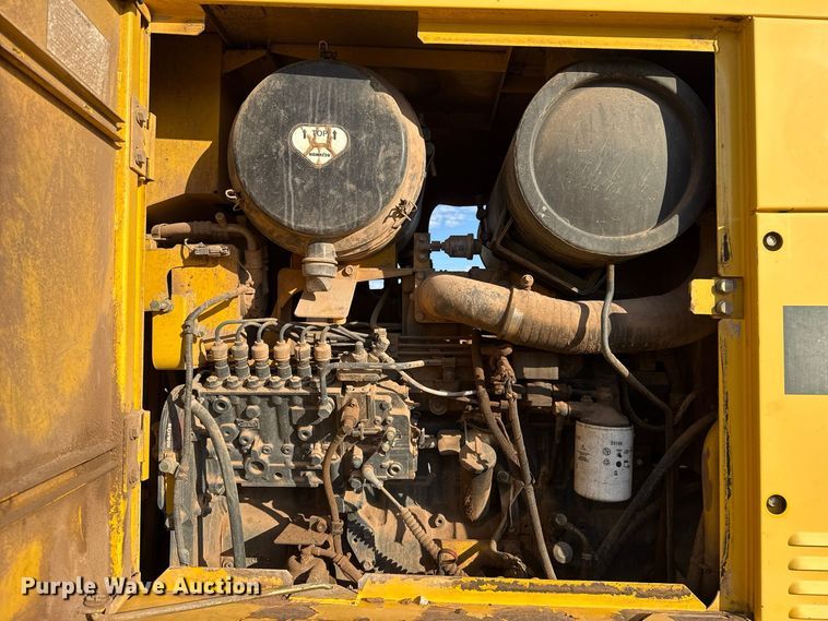 image for item FV2120 2006 Komatsu GD655-3C motor grader