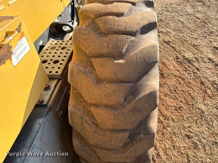 image for item FV2120 2006 Komatsu GD655-3C motor grader