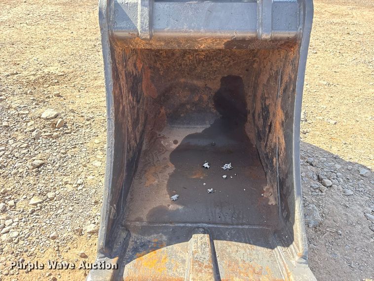 image for item FV2121 2016 John Deere 35G mini excavator