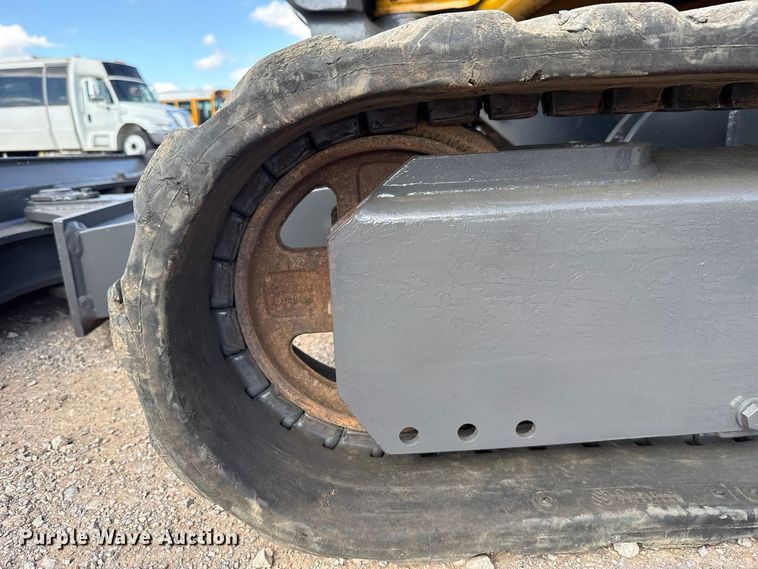 image for item FV2121 2016 John Deere 35G mini excavator
