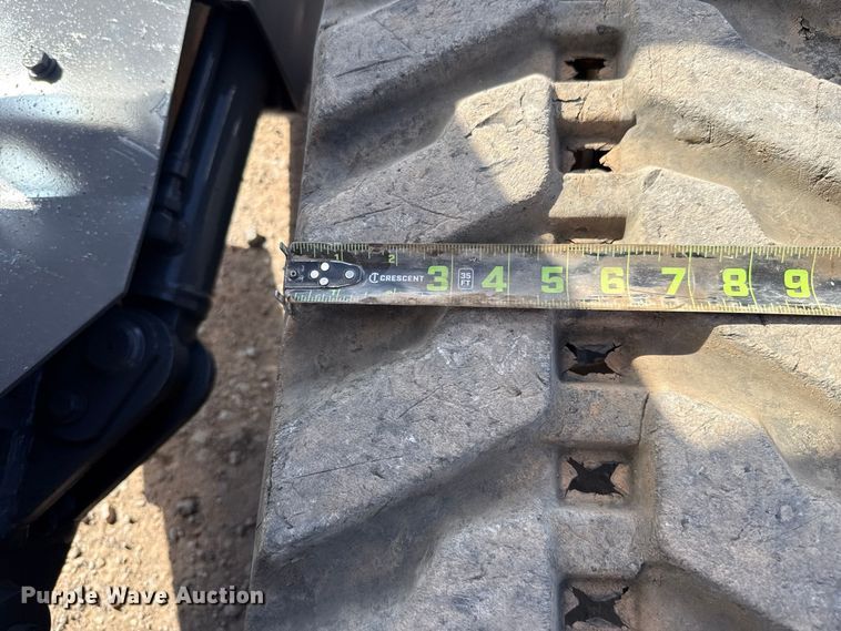 image for item FV2121 2016 John Deere 35G mini excavator
