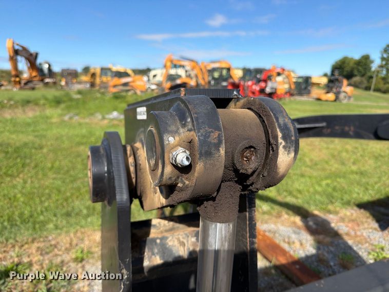 image for item FV4501 Pemberton LLC 418915 log grapple bucket