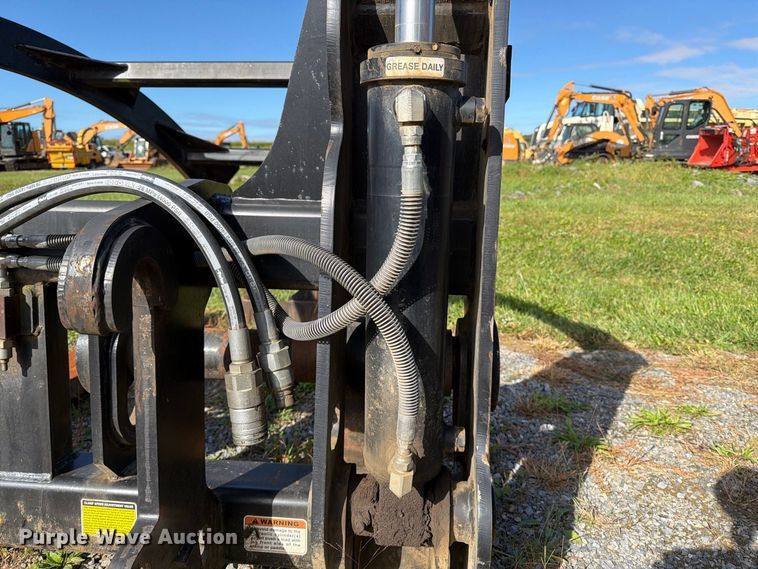 image for item FV4501 Pemberton LLC 418915 log grapple bucket