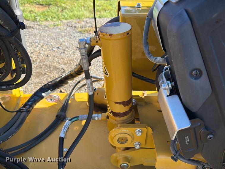 image for item FV4503 2023 Rayco RG37 stump grinder