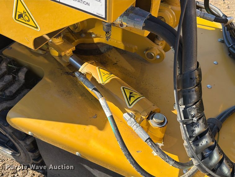 image for item FV4503 2023 Rayco RG37 stump grinder