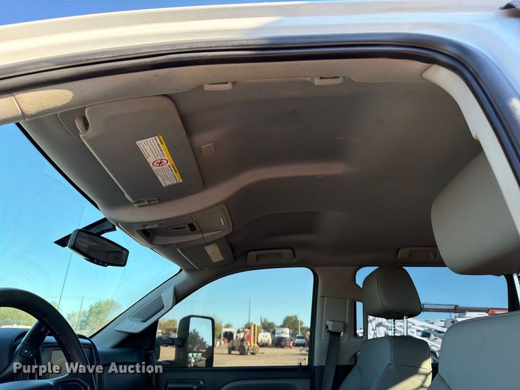 image for item FW3530 2022 Chevrolet Silverado 5500HD Crew Cab dump truck