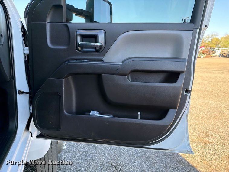 image for item FW3530 2022 Chevrolet Silverado 5500HD Crew Cab dump truck