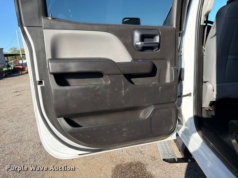 image for item FW3530 2022 Chevrolet Silverado 5500HD Crew Cab dump truck