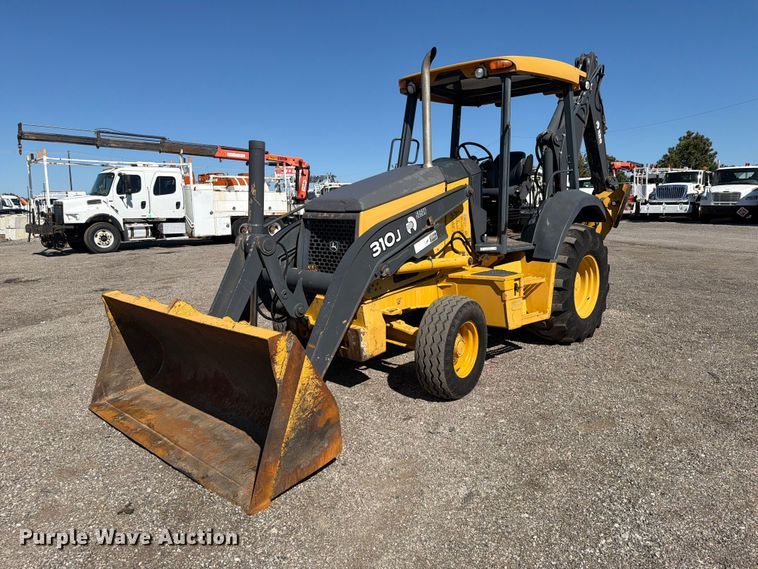 image for item FW3534 2008 John Deere 310J backhoe