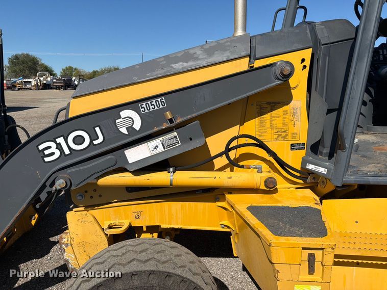 image for item FW3534 2008 John Deere 310J backhoe